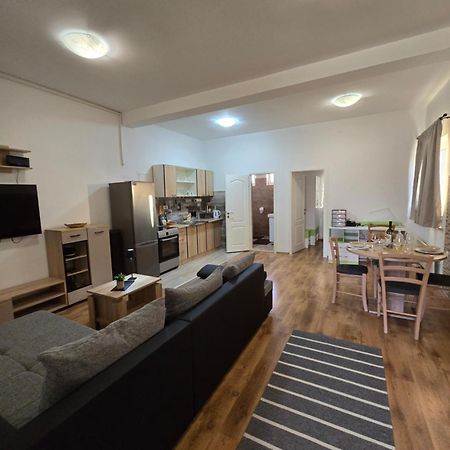 Apartments Roko Pridraga 外观 照片