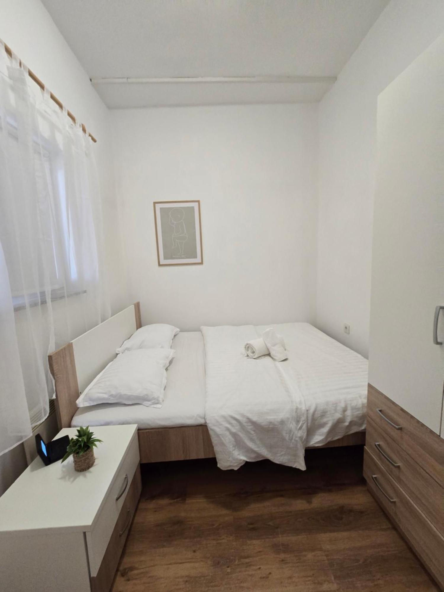 Apartments Roko Pridraga 外观 照片