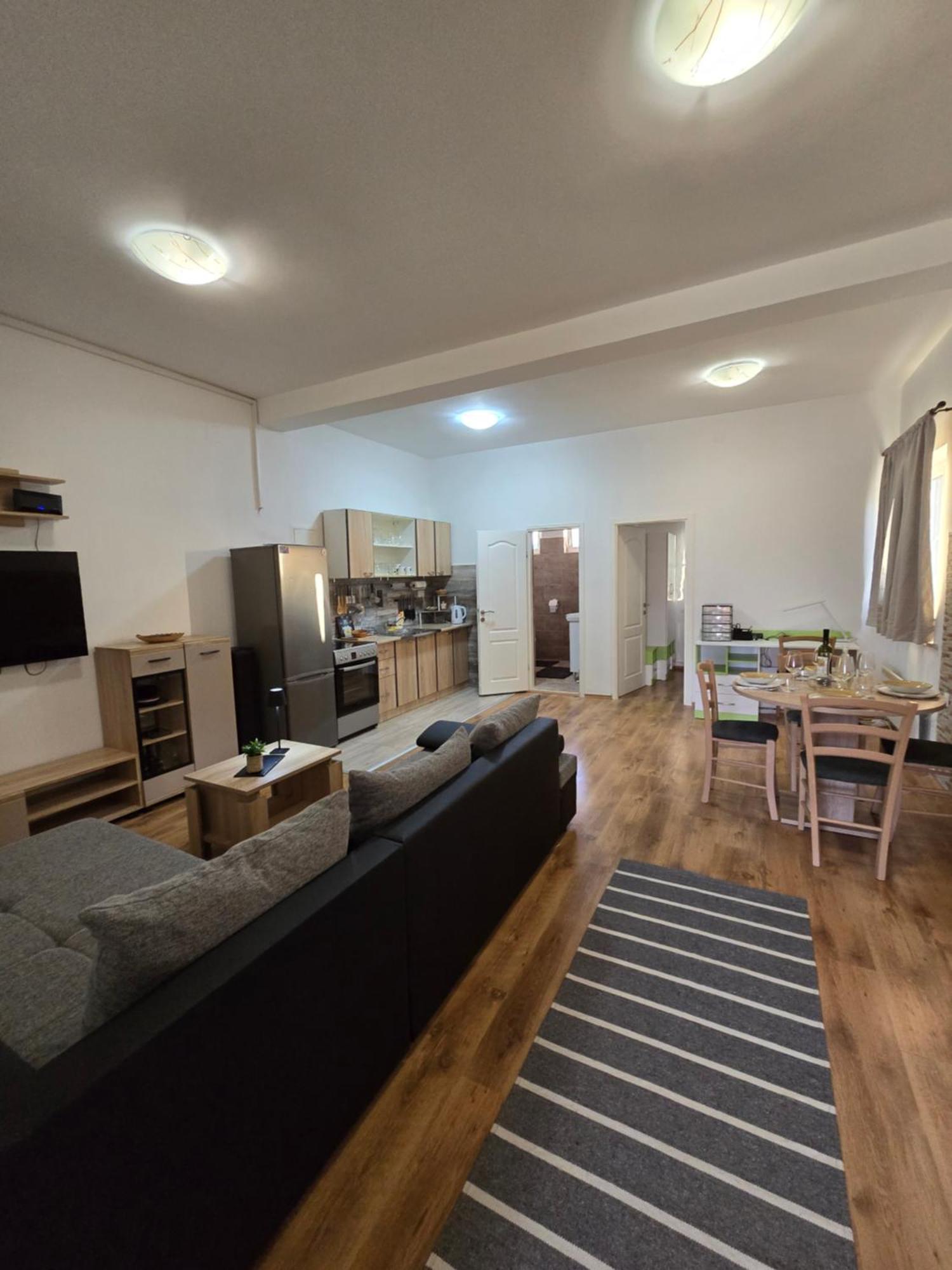 Apartments Roko Pridraga 外观 照片
